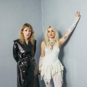 Lambrini Girls * Big Special * Big Girl